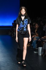 クリスチャン ダダ 2016年春夏ウィメンズコレクション - 優しげな世界で、“現代”のバラードを｜写真15