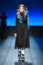 クリスチャン ダダ 2016年春夏ウィメンズコレクション - 優しげな世界で、“現代”のバラードを｜写真17