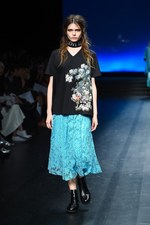 クリスチャン ダダ 2016年春夏ウィメンズコレクション - 優しげな世界で、“現代”のバラードを｜写真24