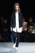 ウジョー 2016年春夏コレクション - 非対称が生む、リズミカルなマニッシュスタイル｜写真3