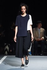 ウジョー 2016年春夏コレクション - 非対称が生む、リズミカルなマニッシュスタイル｜写真4