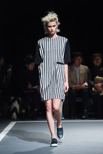 ウジョー 2016年春夏コレクション - 非対称が生む、リズミカルなマニッシュスタイル｜写真8