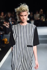 ウジョー 2016年春夏コレクション - 非対称が生む、リズミカルなマニッシュスタイル｜写真9