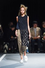 ウジョー 2016年春夏コレクション - 非対称が生む、リズミカルなマニッシュスタイル｜写真10