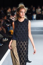 ウジョー 2016年春夏コレクション - 非対称が生む、リズミカルなマニッシュスタイル｜写真11