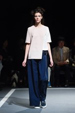 ウジョー 2016年春夏コレクション - 非対称が生む、リズミカルなマニッシュスタイル｜写真19