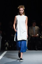 ウジョー 2016年春夏コレクション - 非対称が生む、リズミカルなマニッシュスタイル｜写真26