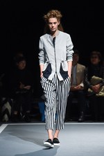 ウジョー 2016年春夏コレクション - 非対称が生む、リズミカルなマニッシュスタイル｜写真44
