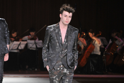 RUNWAY for JAPAN ブランド別ルック[2] - ヒロココシノ、翡翠、イズリール、ジャズカッツェなど