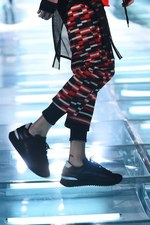 オニツカタイガー × アンドレア ポンピリオ 2016年春夏コレクション - 都会のサーフを追いかけて｜写真50