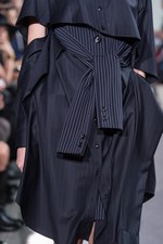 ヤストシ エズミ 2016年春夏コレクション - 再構築された洋服、フランク・ゲーリー建築との対話｜写真7