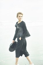 ヒスイ 2016年春夏コレクション - “旅立ち”を待つ無垢な心、夕焼けが滲む白装束｜写真7