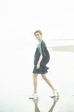 ヒスイ 2016年春夏コレクション - “旅立ち”を待つ無垢な心、夕焼けが滲む白装束｜写真12