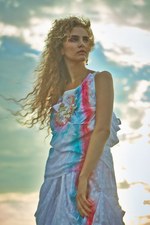 ヒスイ 2016年春夏コレクション - “旅立ち”を待つ無垢な心、夕焼けが滲む白装束｜写真15