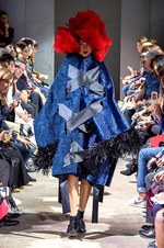 コム デ ギャルソン 2016年春夏コレクション - 青の世界に流れる神秘的な美しさ｜写真14