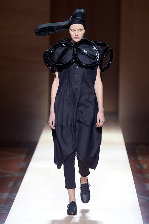 コムコム コムデギャルソンCOMME des GARCONS ウールホワイト