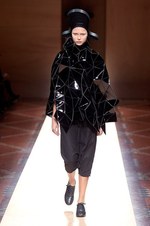 ジュンヤ ワタナベ・コム デ ギャルソン 2016年春夏コレクション - 自然界での人間と洋服の大義｜写真35