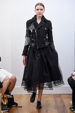 ノワール ケイ ニノミヤ 2016年春夏コレクション - 異彩を放つものが混在する漆黒の世界｜写真28