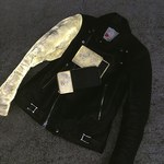 ジャム ホーム メイド×セヴシグのライダース＆ウォレット発売 - 3種の加工を施した切り替えレザー｜写真2