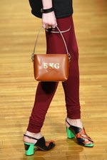 シアタープロダクツ 2016年春夏コレクション - パワフルに仕事をこなす“たくましさ"｜写真10