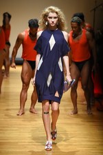 シアタープロダクツ 2016年春夏コレクション - パワフルに仕事をこなす“たくましさ"｜写真16