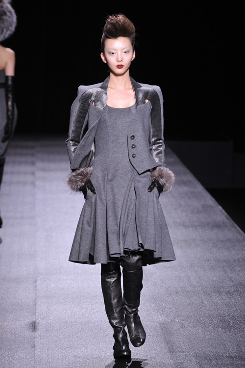 ヒロコ コシノ 2011-12年秋冬<span>コレクション</span> - 写真16