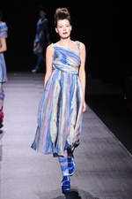 和洋折衷が見事に融合したヒロコ コシノ(HIROKO KOSHINO)の2011-12年秋冬コレクション｜写真38