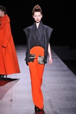 和洋折衷が見事に融合したヒロコ コシノ(HIROKO KOSHINO)の2011-12年秋冬コレクション｜写真45