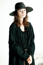 ローブス＆コンフェクションズ 2016年春夏コレクション - ほんのりエスニックを薫らせて｜写真33