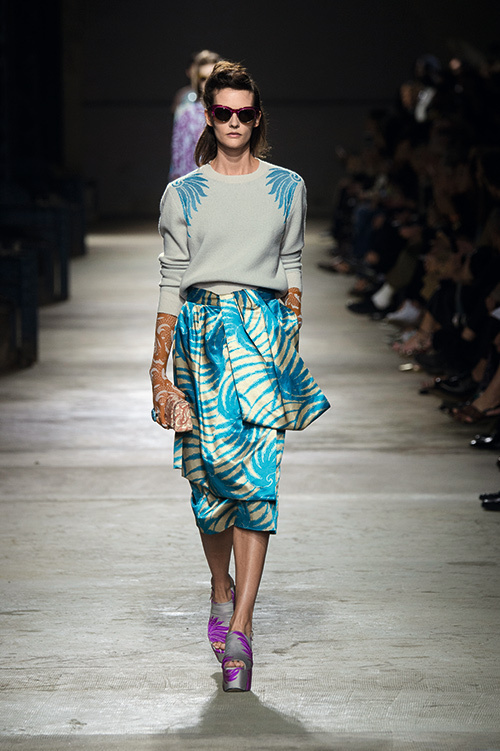 ドリス ヴァン ノッテン(DRIES VAN NOTEN) 2016年春夏ウィメンズ