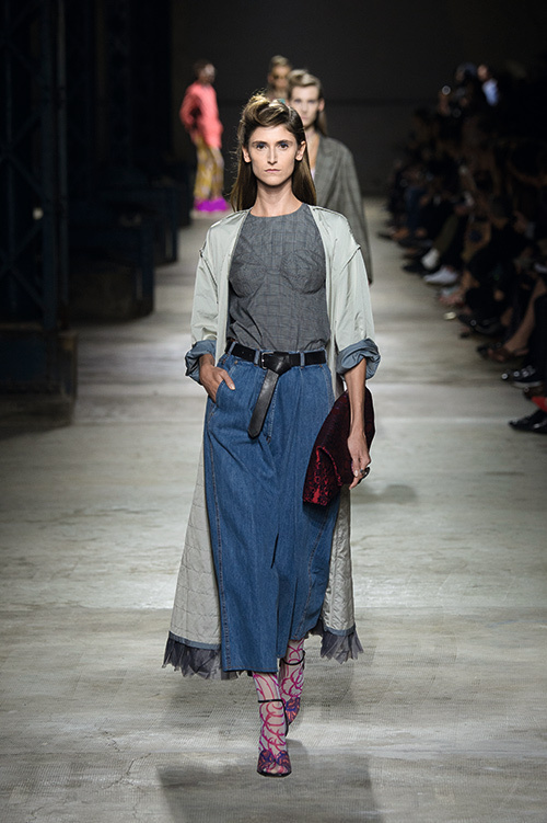 ドリス ヴァン ノッテン(DRIES VAN NOTEN) 2016年春夏ウィメンズコレクション  - 写真18