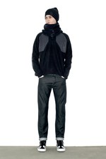 ストレスフリーの機能性とデザインの追求、モルフィック(MOLFIC) 2011-12A/Wコレクション｜写真6