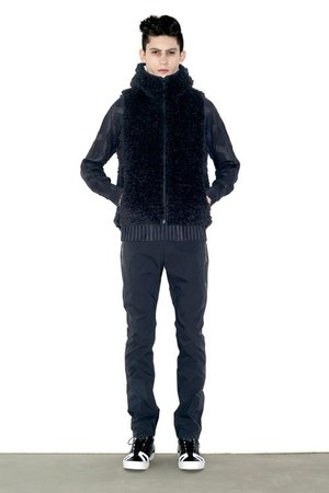 ストレスフリーの機能性とデザインの追求、モルフィック(MOLFIC) 2011-12A/Wコレクション｜写真19