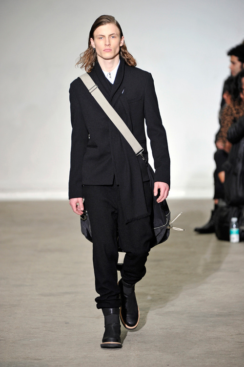 KRIS VAN ASSCHE 2011-2012 A/Wコレクション 