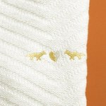メゾン キツネのホリデー限定カプセルコレクション発売 - ゴールドのキツネ刺繍入り｜写真5