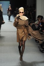ブルジョアマダムの美しさを称える ジャン ポール ゴルチエ 2011-2012年秋冬コレクション｜写真20