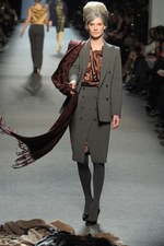 ブルジョアマダムの美しさを称える ジャン ポール ゴルチエ 2011-2012年秋冬コレクション｜写真26