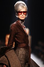 ブルジョアマダムの美しさを称える ジャン ポール ゴルチエ 2011-2012年秋冬コレクション｜写真72