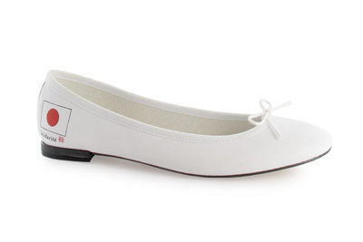 レペット(Repetto)から震災復興支援特別モデルの“BB(ベベ)”が6月15日に登場