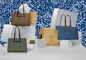 フルラ 16年メンズリゾートコレクション日本限定展開 トート ビジネスバッグをダークカラーで ファッションプレス フルラ 16年メンズリゾートコレクション日本限定展開 トート ビジネスバッグをダークカラーで ファッションプレス