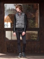 ゆったりと流れるカフェの時間をリアルクローズで表現　ファクトタム(FACTOTUM) 2011-12年秋冬コレクション｜写真15