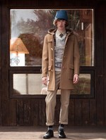 ゆったりと流れるカフェの時間をリアルクローズで表現　ファクトタム(FACTOTUM) 2011-12年秋冬コレクション｜写真22