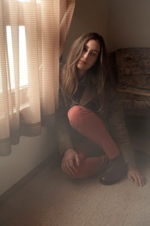 リアルクローズで表現する、カフェの優しい時間 ファクトタム ファム(FACTOTUM femme) 2011-12年秋冬コレクション｜写真3