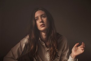 リアルクローズで表現する、カフェの優しい時間 ファクトタム ファム(FACTOTUM femme) 2011-12年秋冬コレクション｜写真19