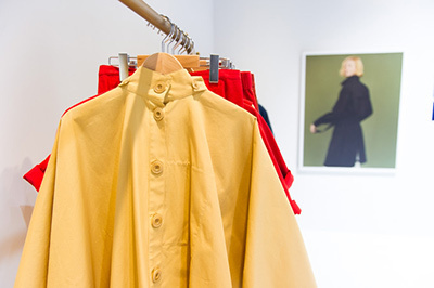 ユニクロがルメールの新作を発表、シューズもラインナップ - 2016年春夏コレクションの展示会を開催