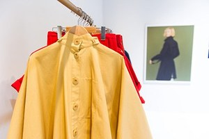 ユニクロがルメールの新作を発表、シューズもラインナップ - 2016年春夏コレクションの展示会を開催