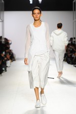 ユニクロ 2016年春夏コレクション - シンプルだからこそできる、自分らしさの新表現｜写真41