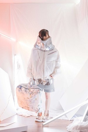 バルムング(BALMUNG) 2016年春夏ウィメンズ&メンズコレクション  - 写真1