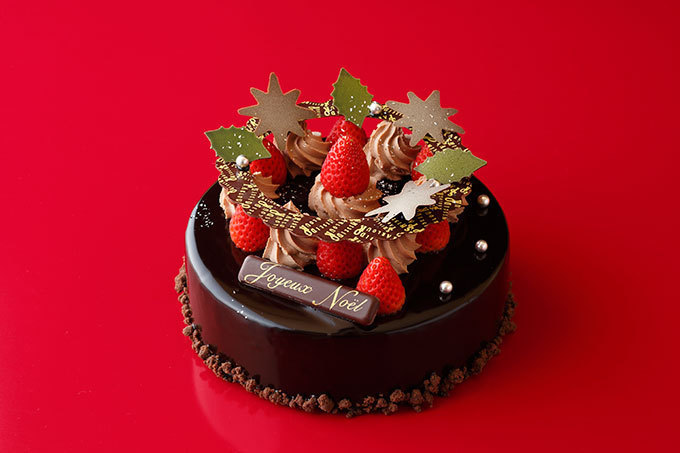 資生堂パーラーがクリスマスケーキを発売、チョコとベリーを合わせた新作ムースショコラなど | 写真