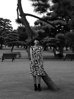 デヴァステ 2016年春夏コレクション - おばけたちが表現する愛に満ちたモノクロの世界｜写真16